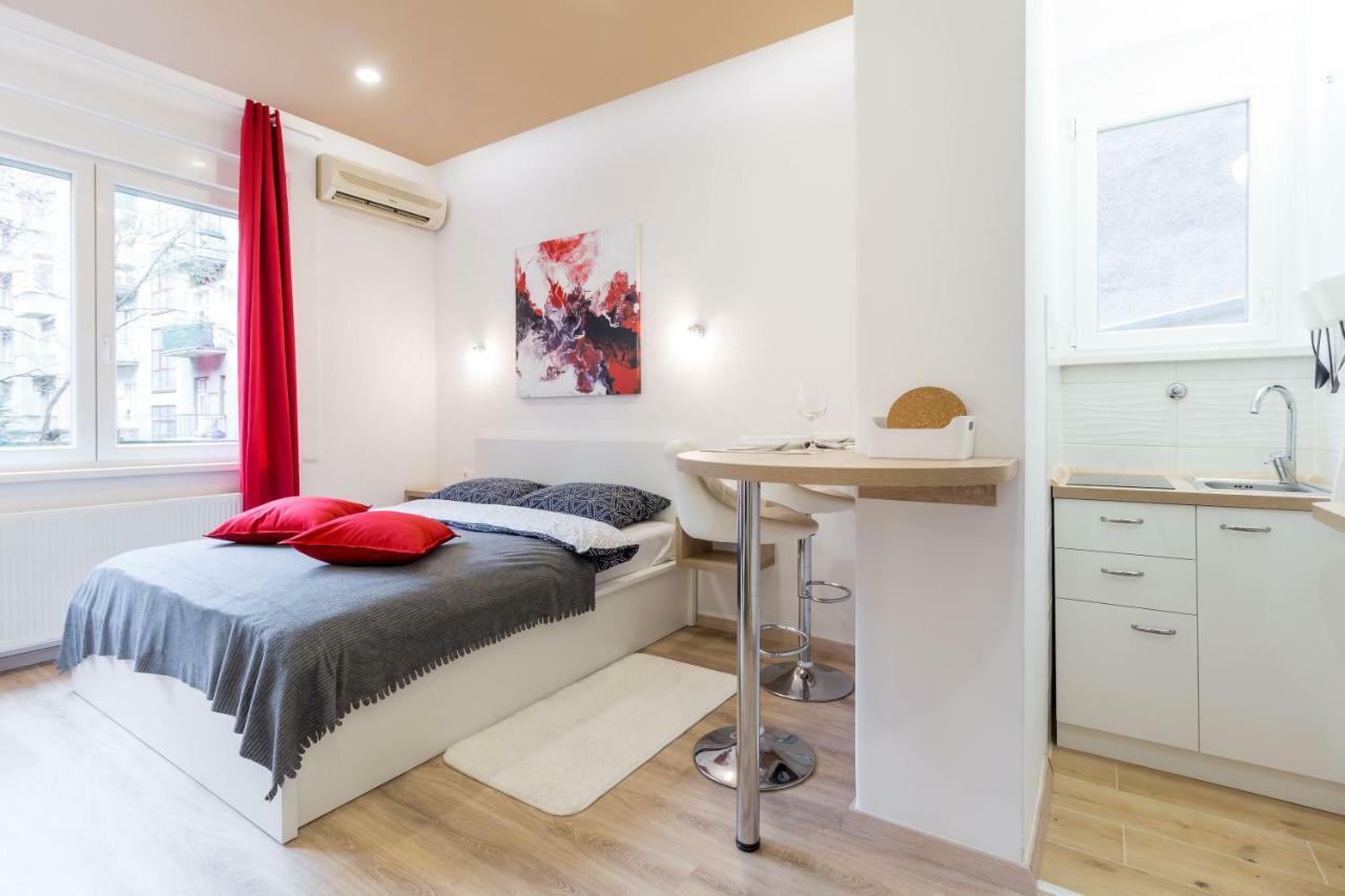 Cosy Romantic Apartment 萨格勒布 外观 照片