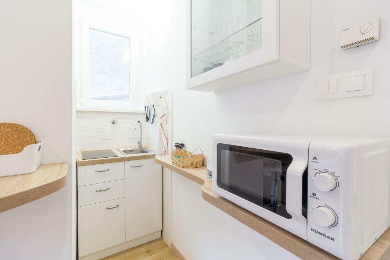 Cosy Romantic Apartment 萨格勒布 外观 照片