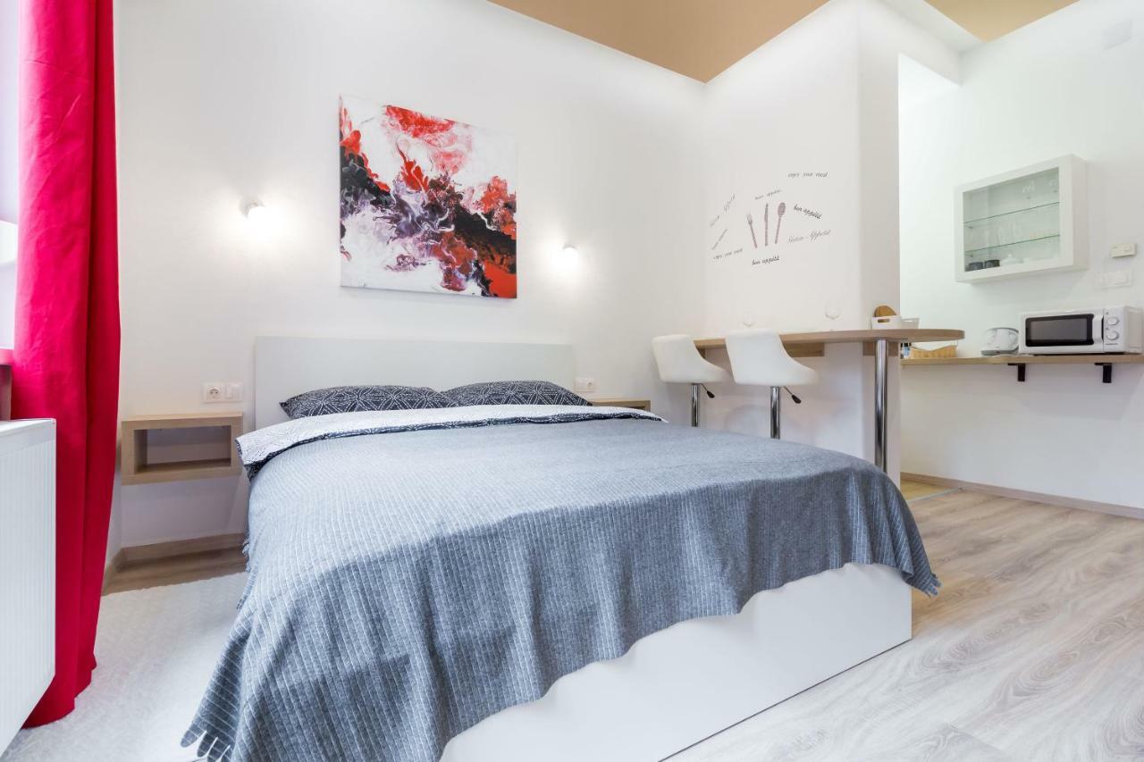Cosy Romantic Apartment 萨格勒布 外观 照片