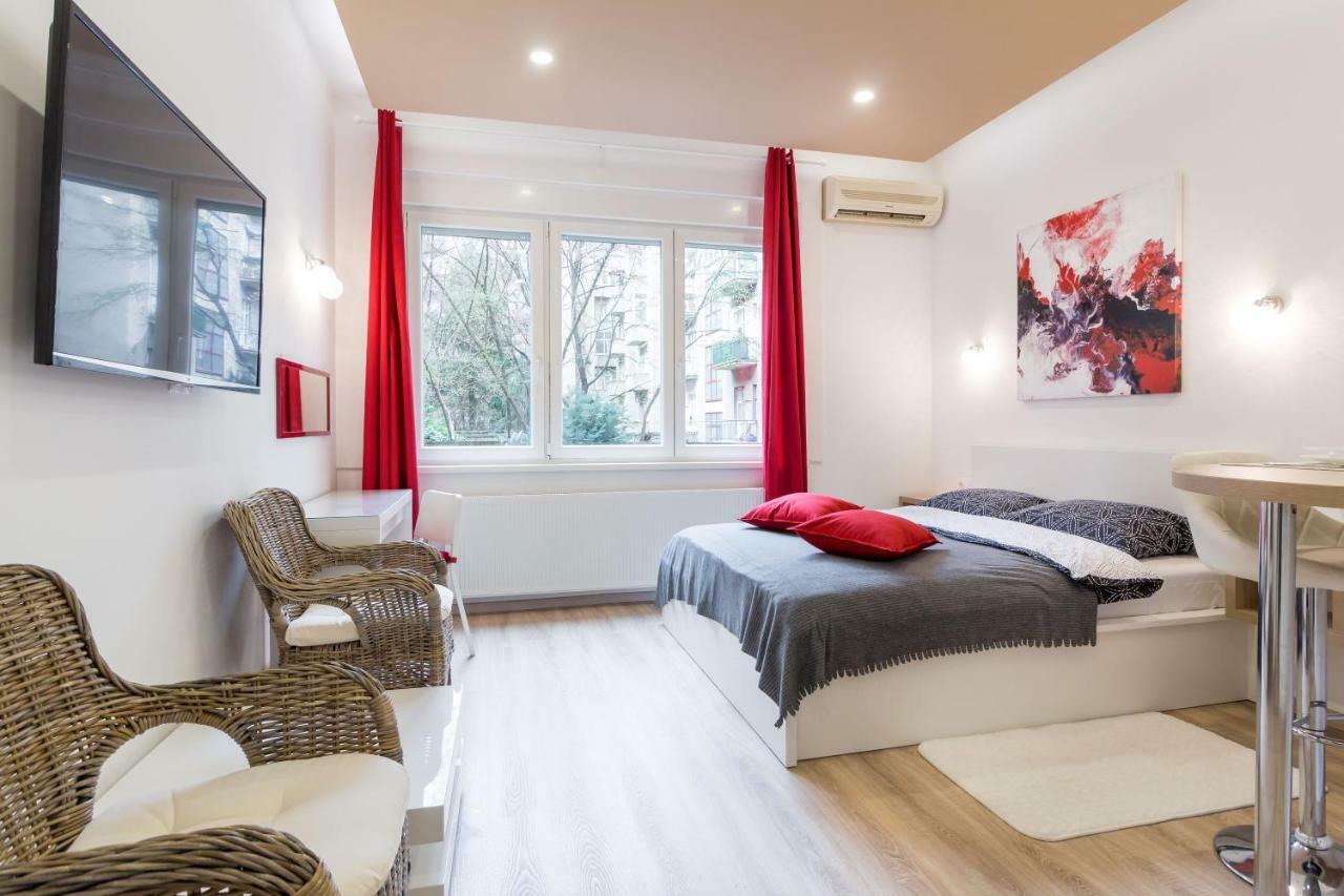 Cosy Romantic Apartment 萨格勒布 外观 照片