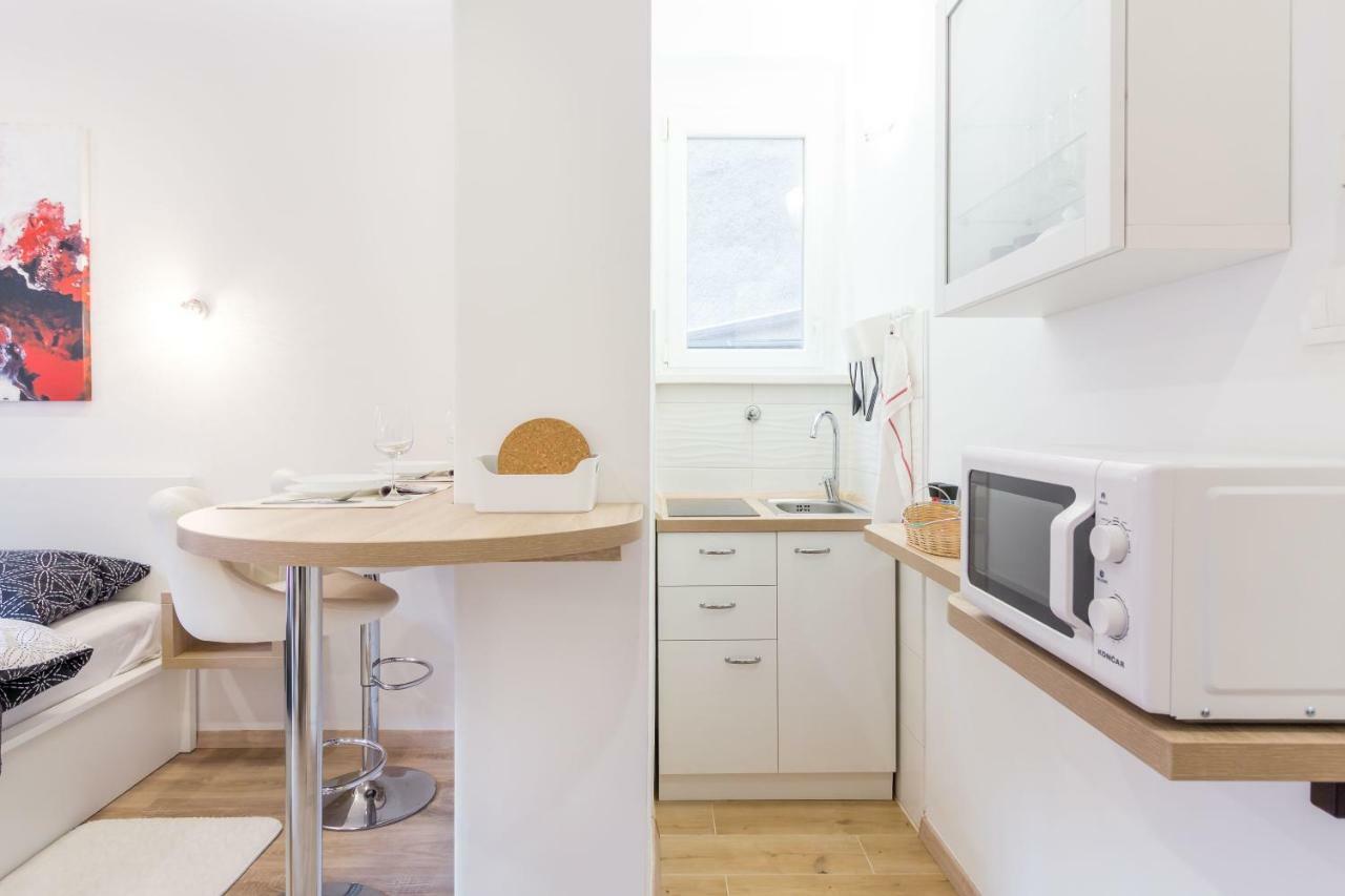 Cosy Romantic Apartment 萨格勒布 外观 照片